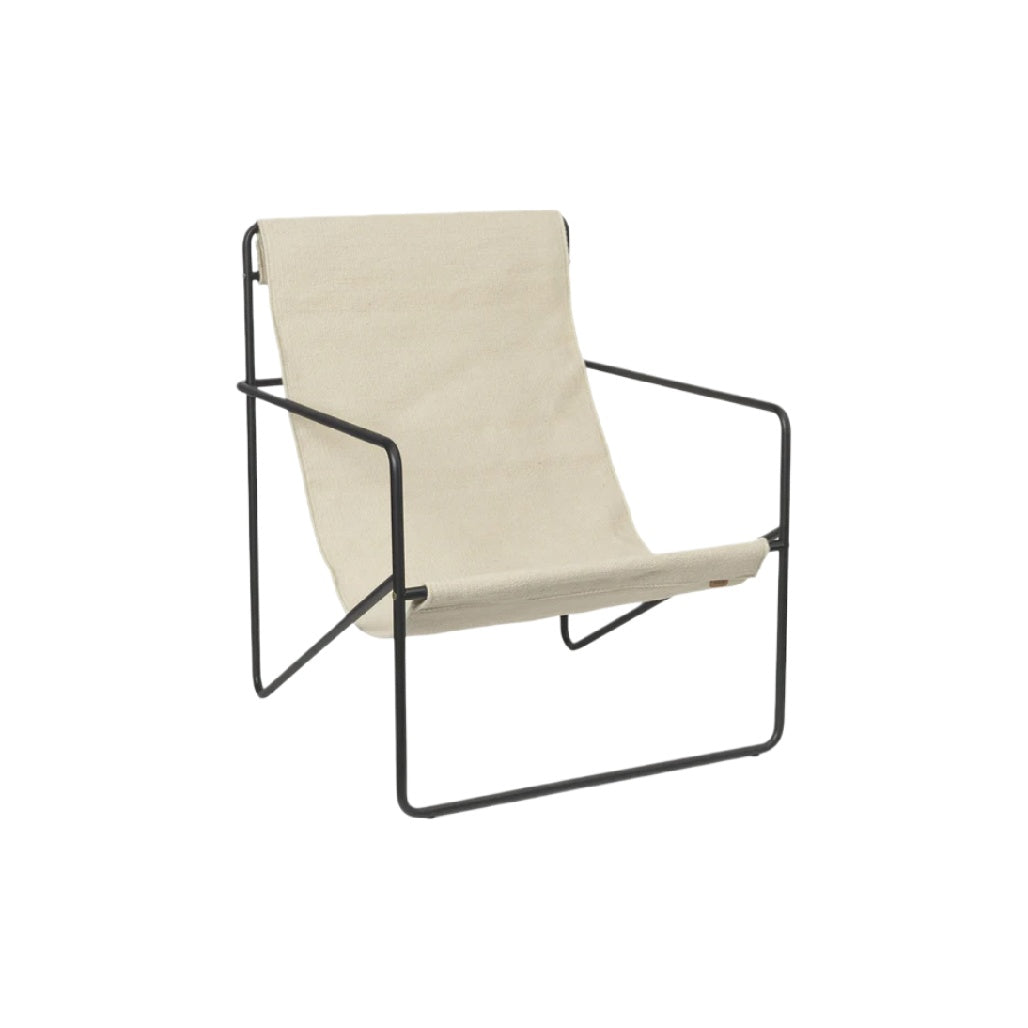 **Minimalistischer Loungestuhl mit Metallgestell und Stoffbezug**